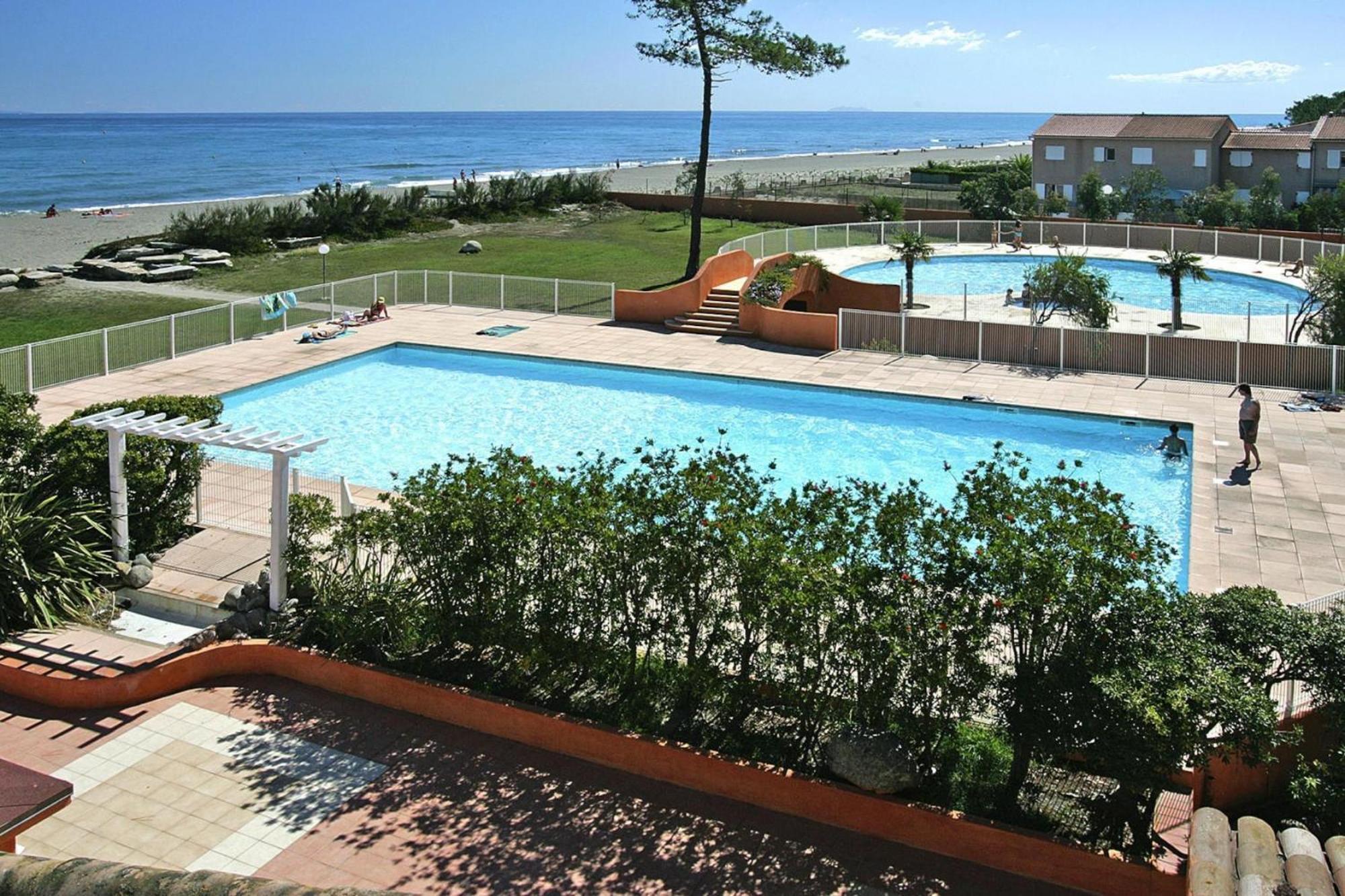 Lovely Apartment In Borgo With Shared Pool Екстериор снимка